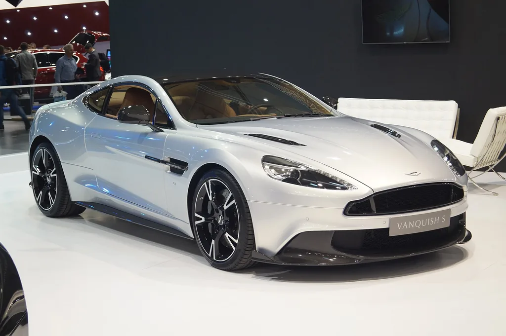 Aston Martin Vanquish 2027