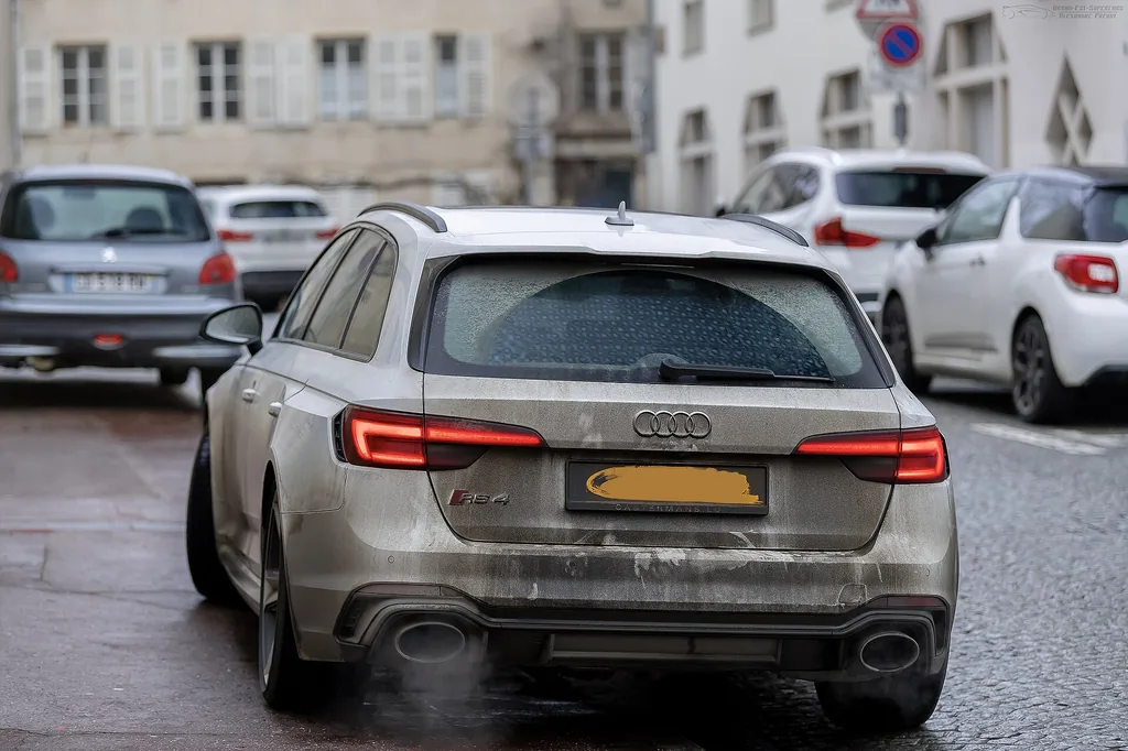 Audi RS4 2022