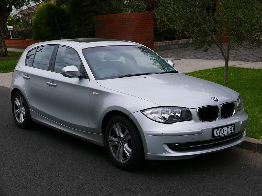 BMW 118IA 2015