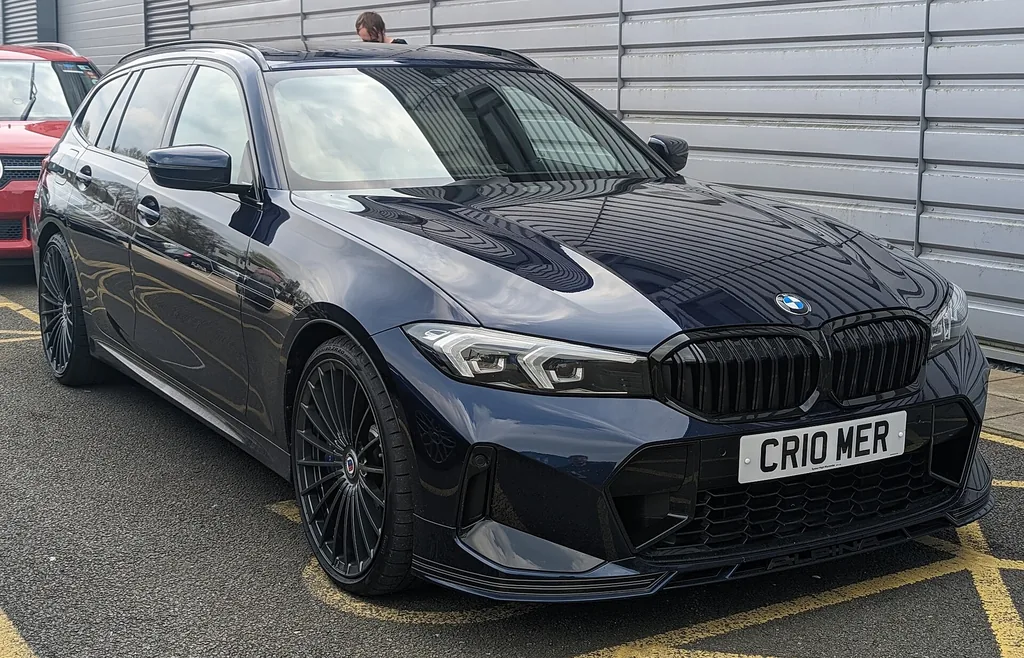 BMW 320IA 2027