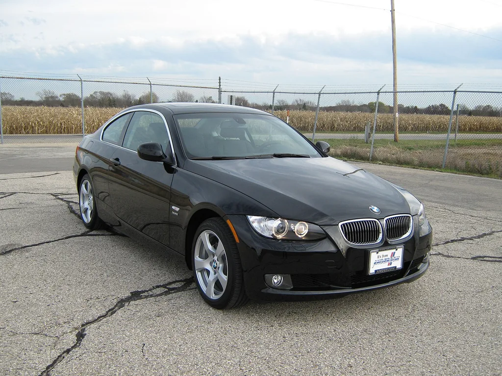 BMW 325IA 2010