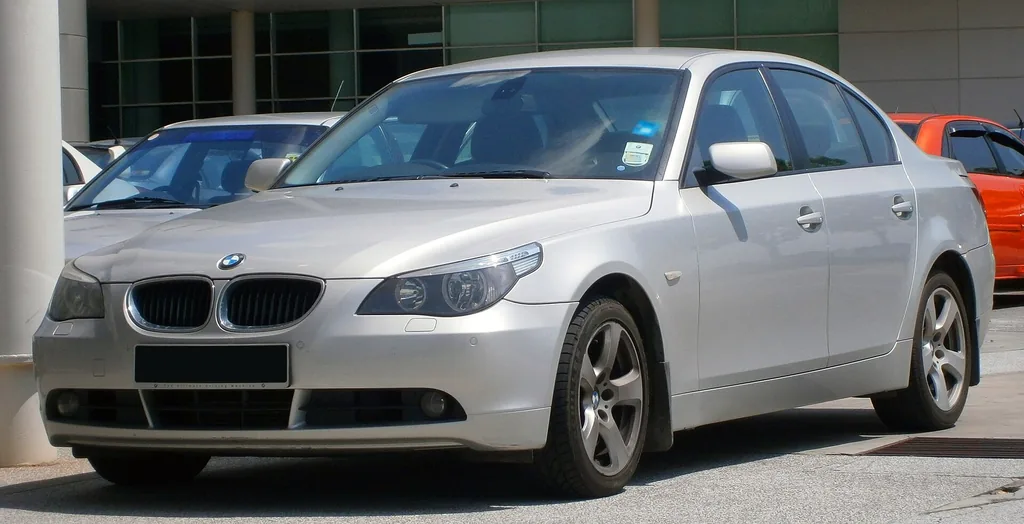 BMW 528I/Ia 2000