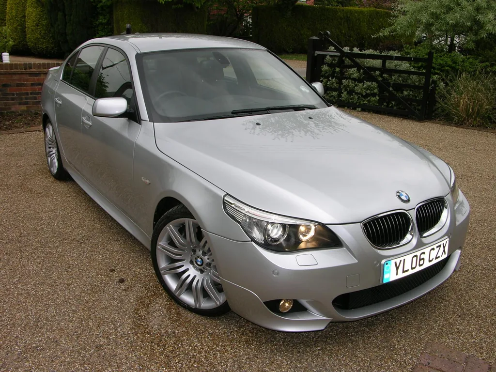 BMW 545IA 2006