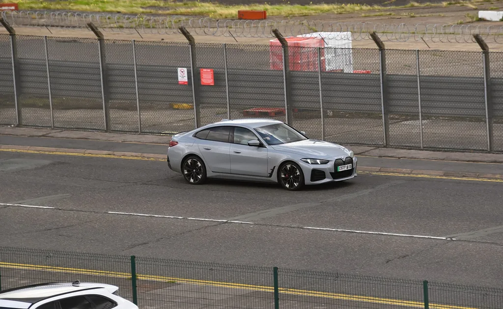 BMW i4 2026