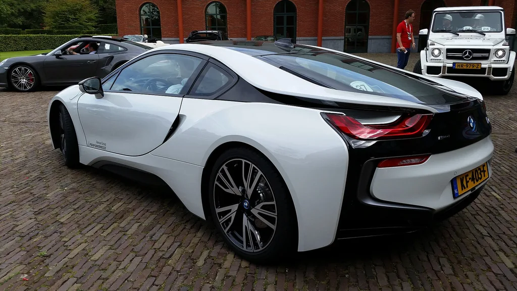 BMW i8 2016