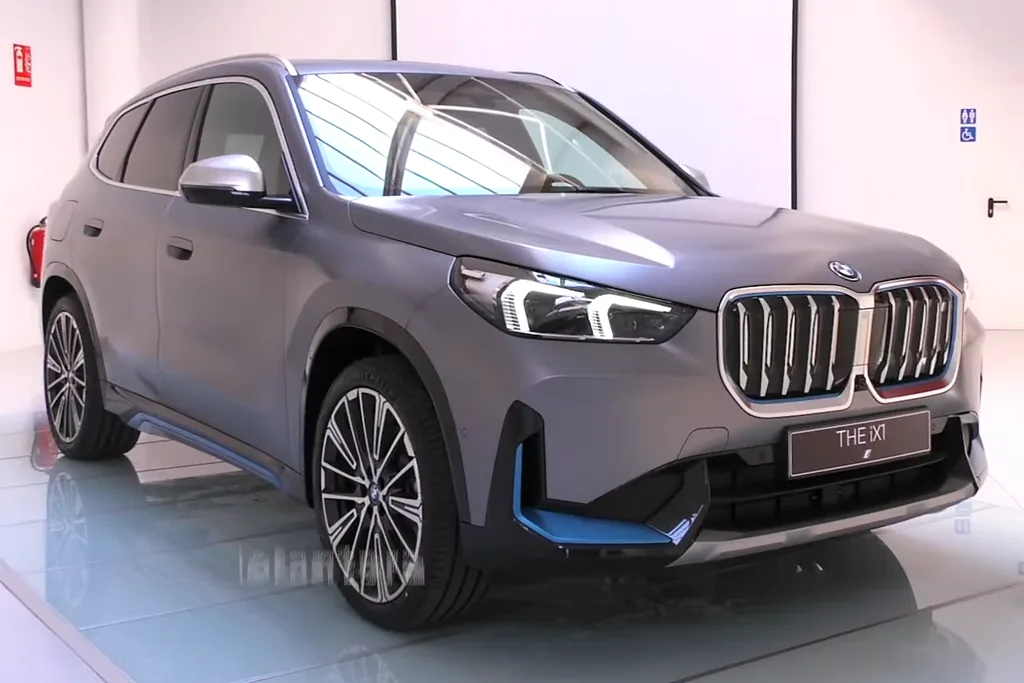 BMW iX1 2026