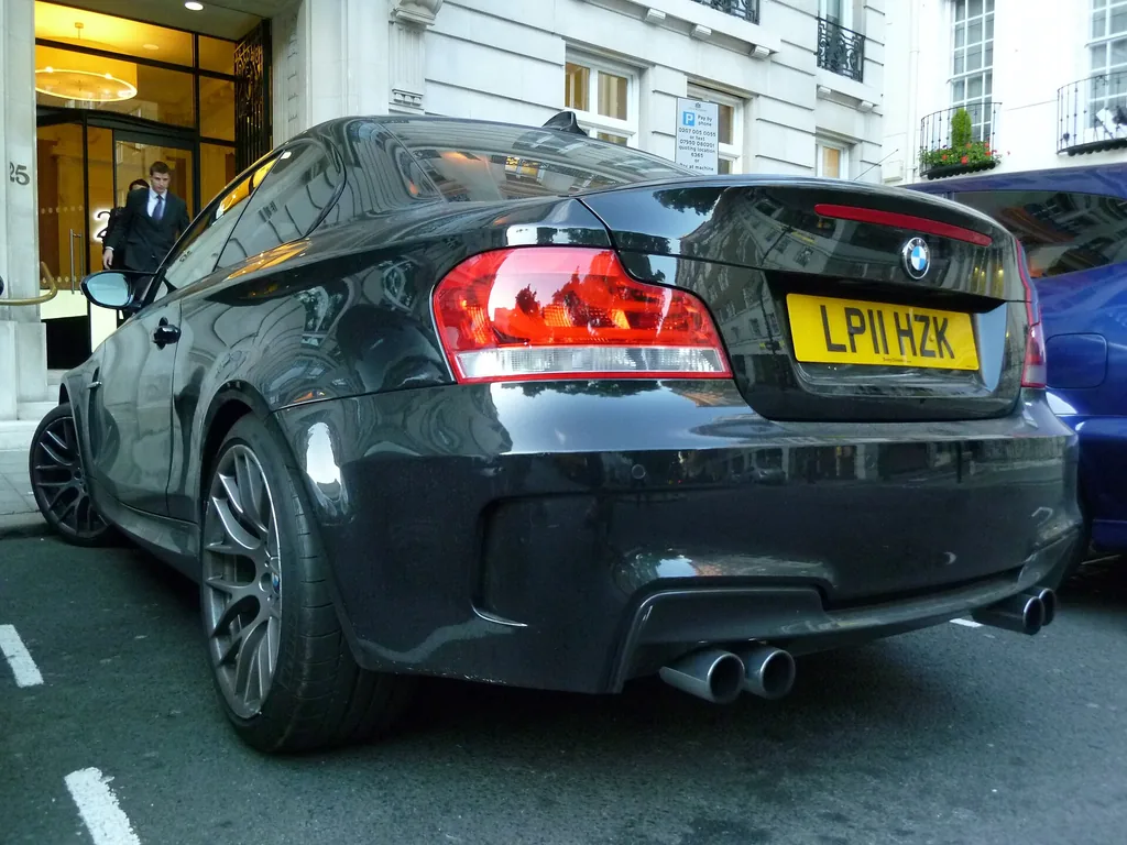 BMW M1 Coupe 2012