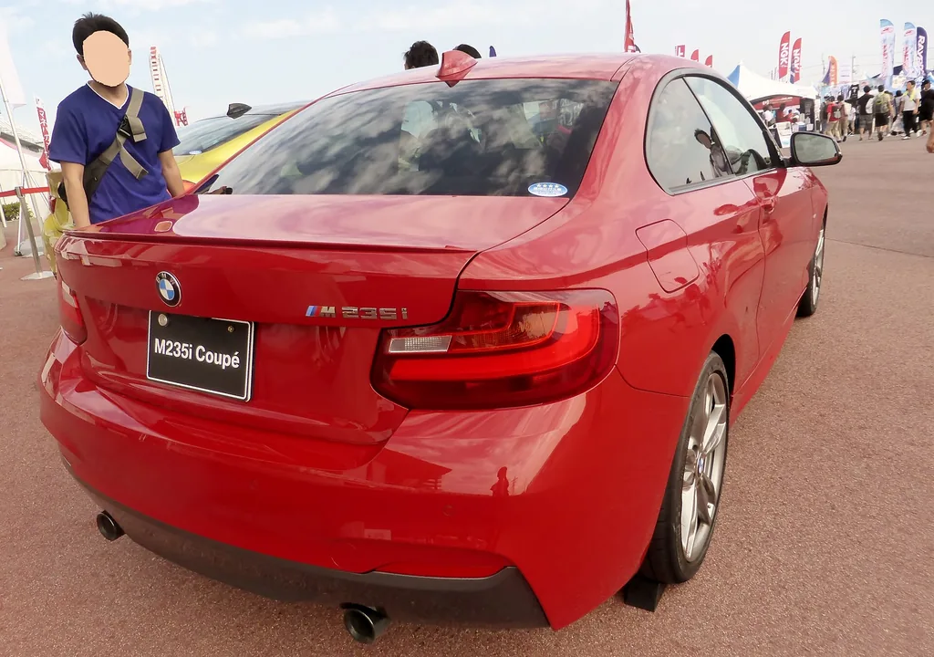 BMW M235I 2027