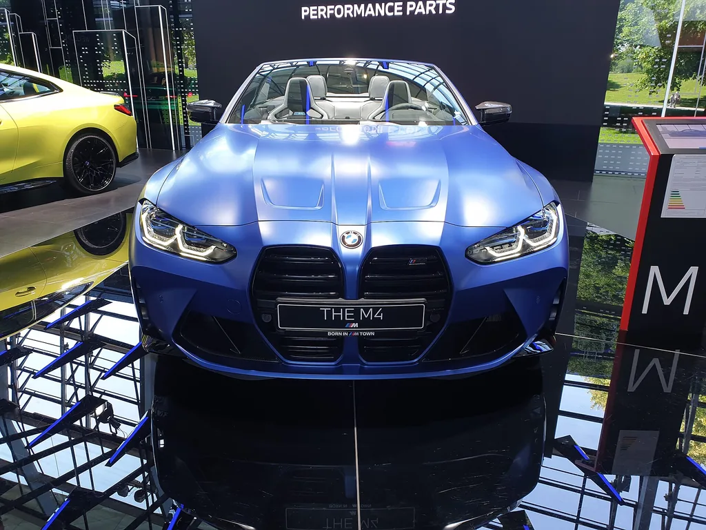 BMW M4 2027