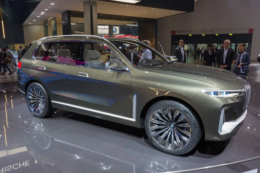 BMW X7 2027