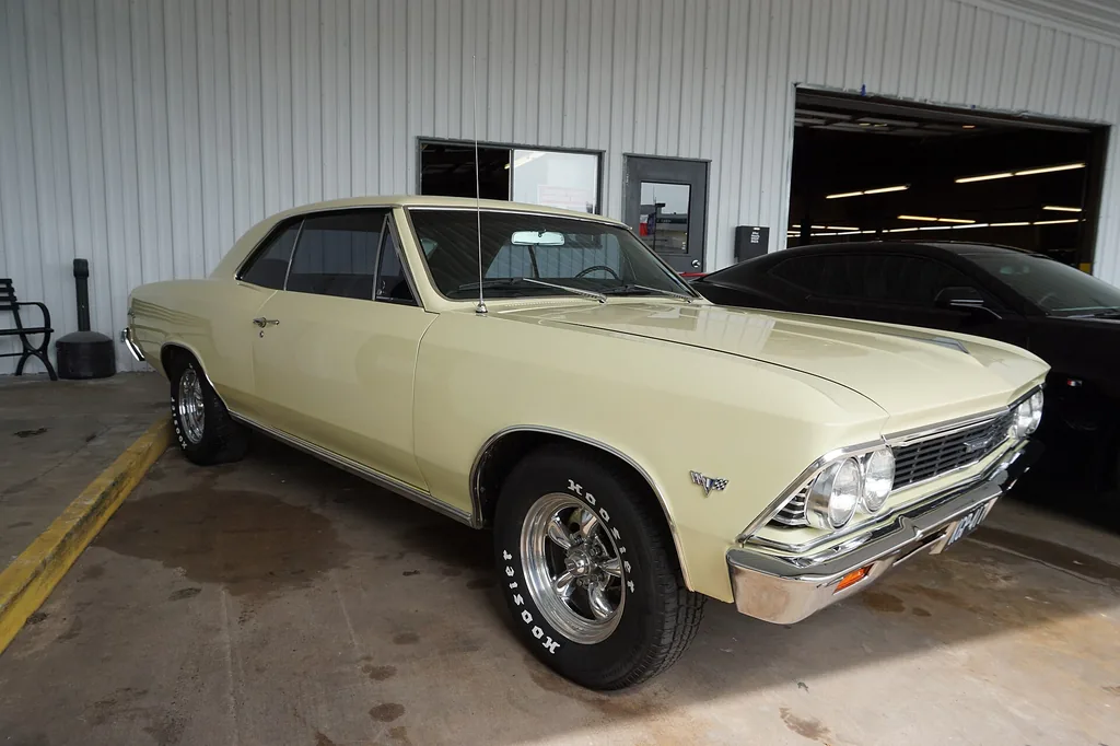 Chevrolet Classic 2015
