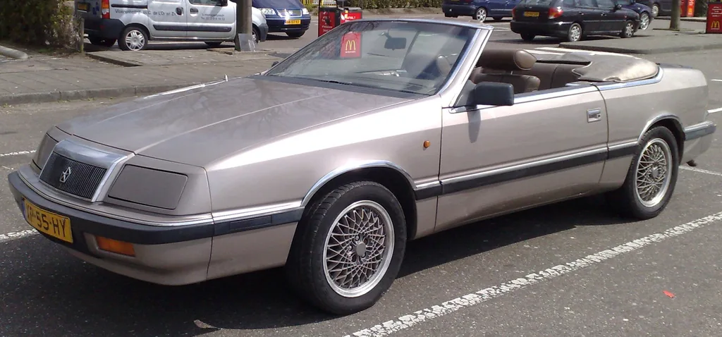 Chrysler Le 1995