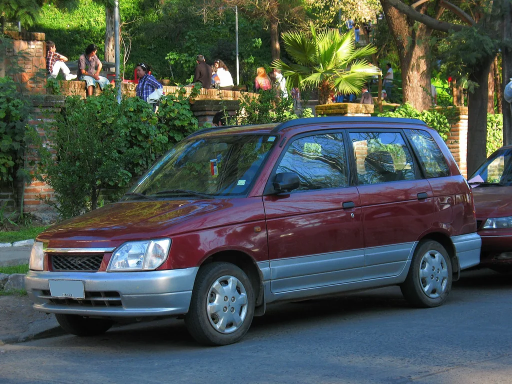 Daihatsu Gran 1999