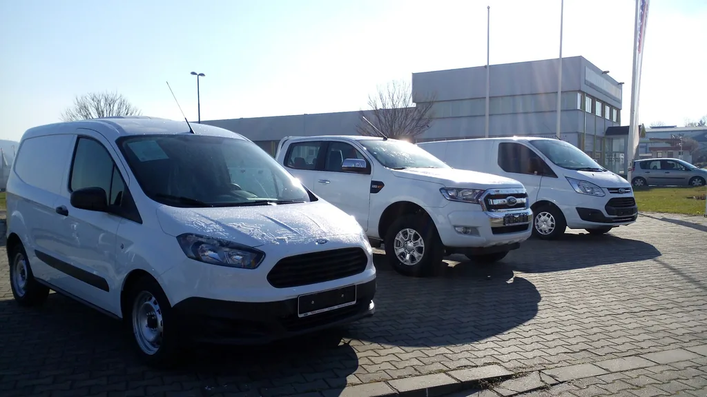 Ford Courier Van 2012