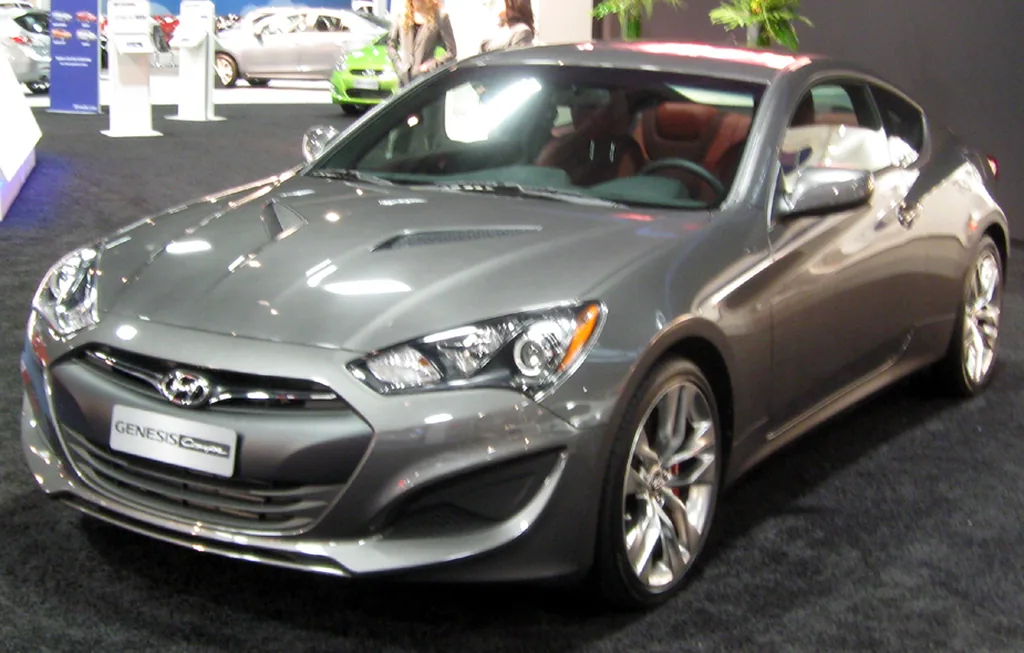 Hyundai Genesis 2013