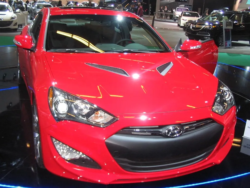Hyundai Genesis 2012