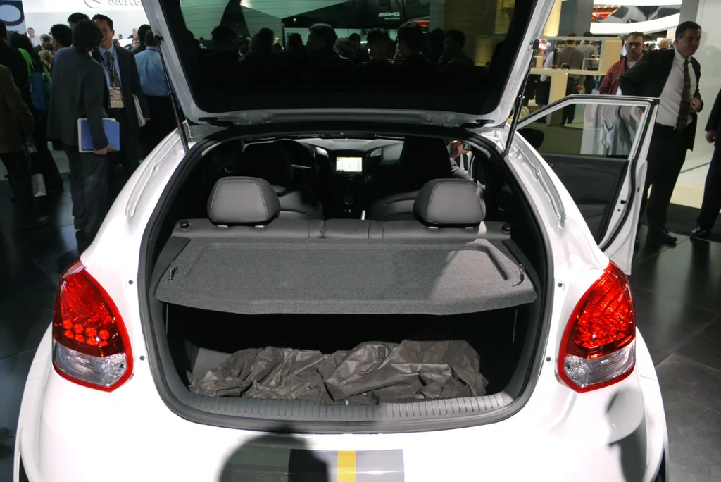 Hyundai Veloster 2013