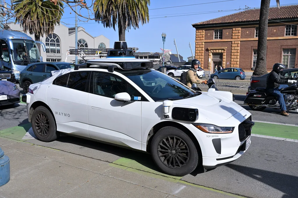 Jaguar F-Pace 2026