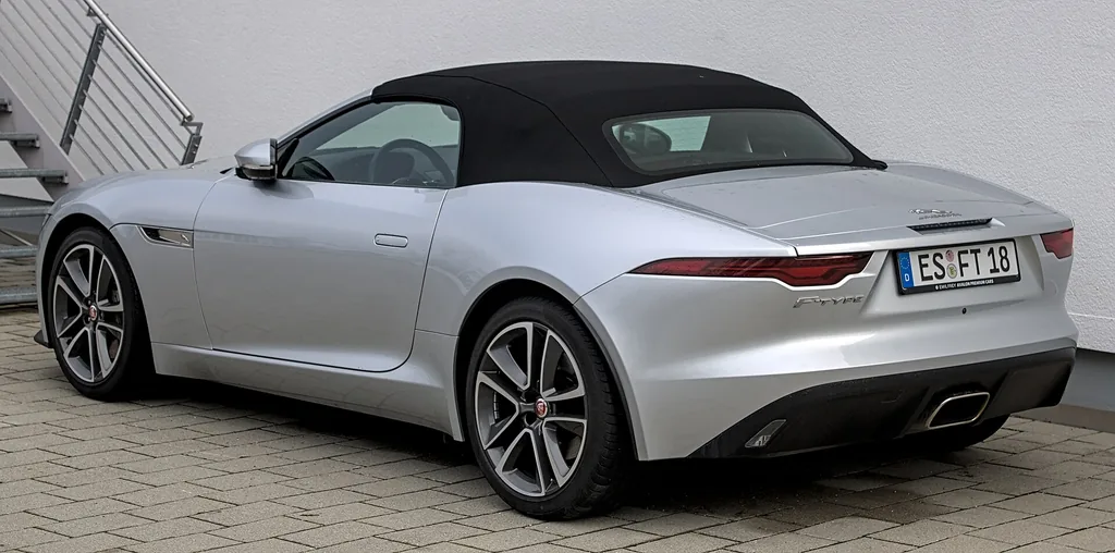 Jaguar F-Type 2023