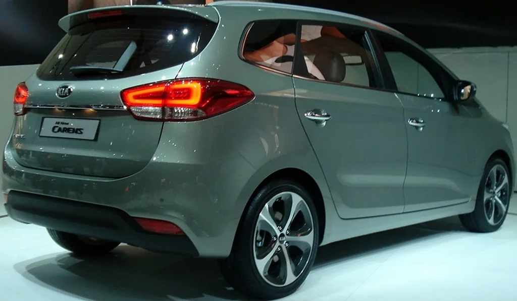 Kia Carens 2011
