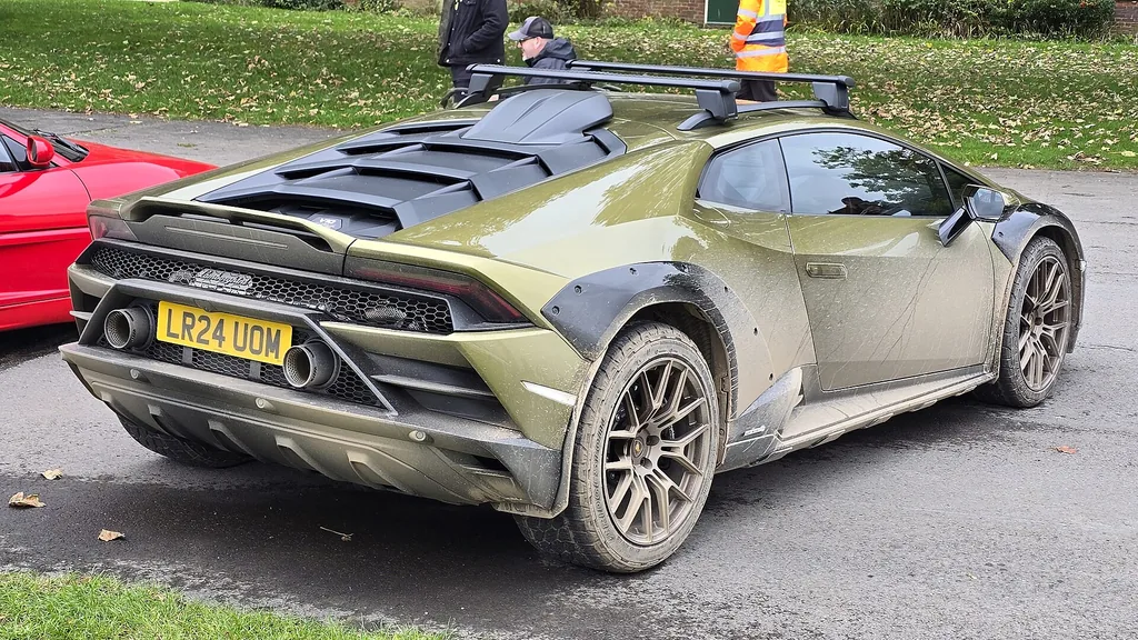 Lamborghini Huracan 2023