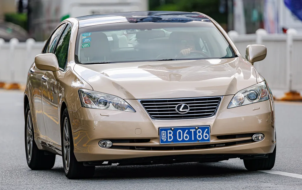 Lexus Es-350 2016