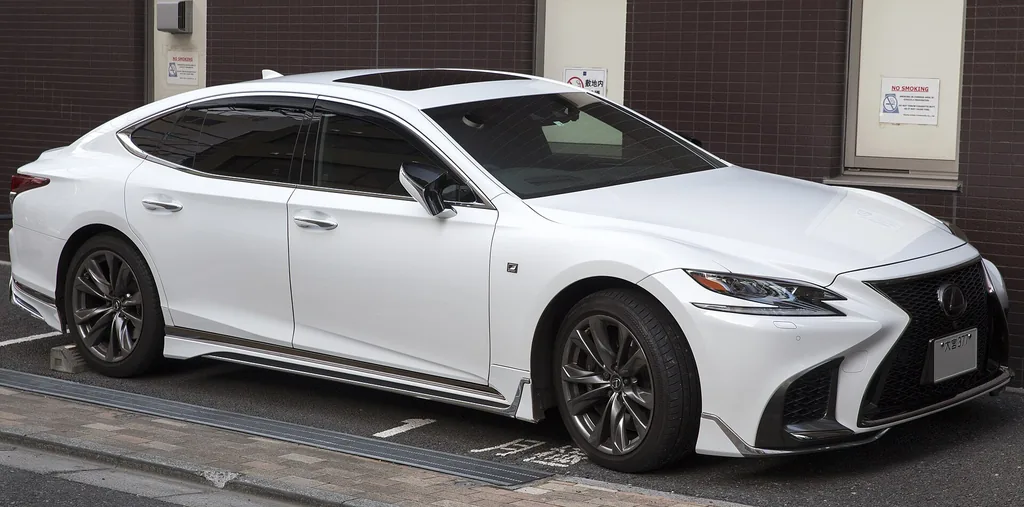 Lexus LS 2020