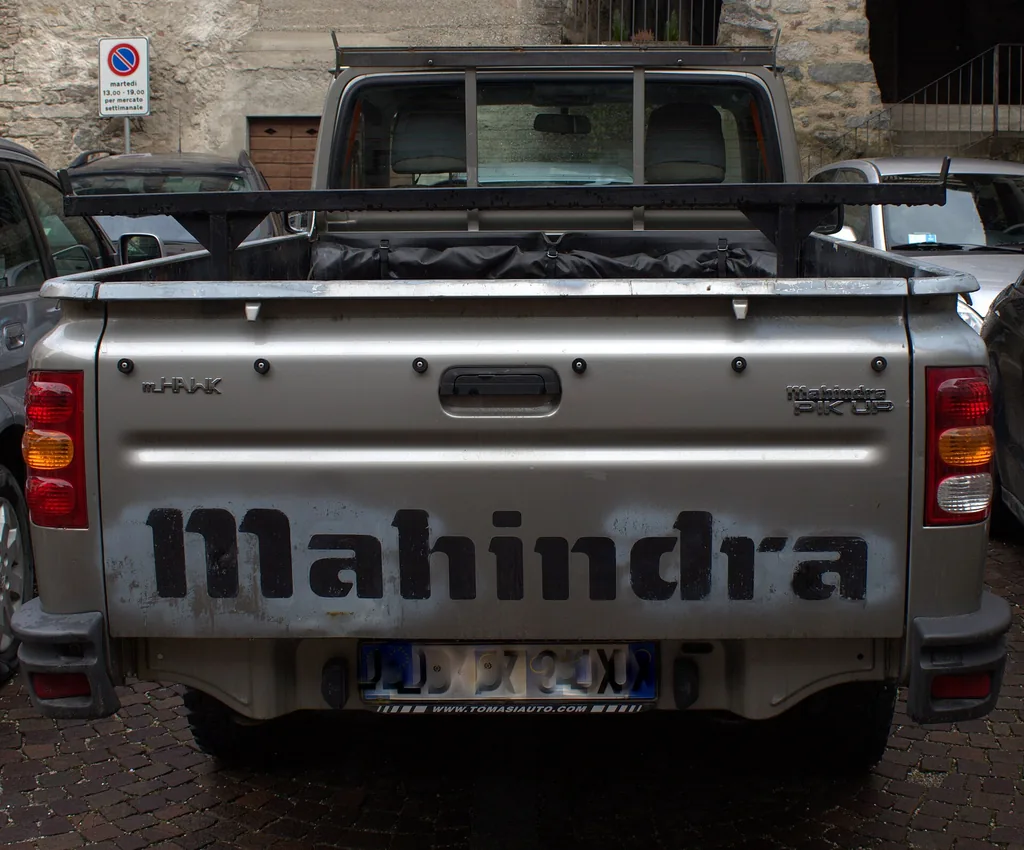 Mahindra Pik-Up 2014
