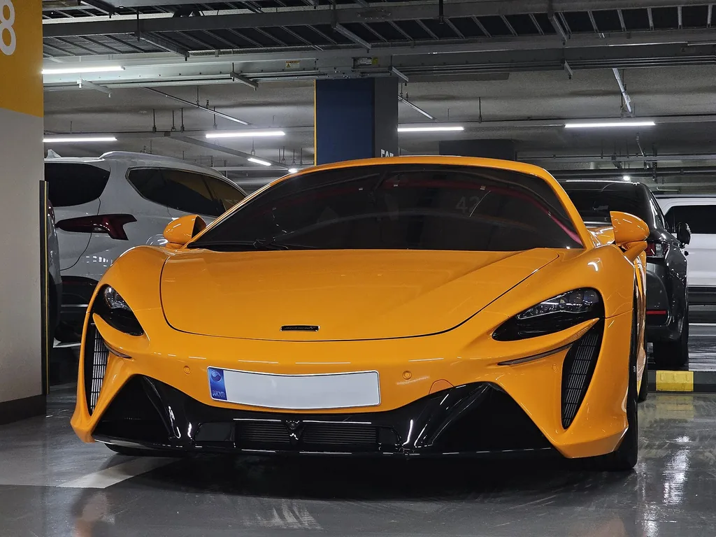 Mclaren Artura Coupe 2026