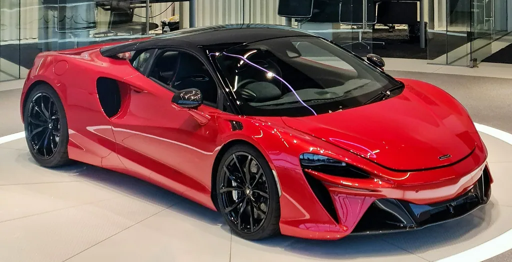 Mclaren Artura 2027
