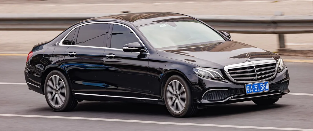 Mercedes-Benz A-35 2023