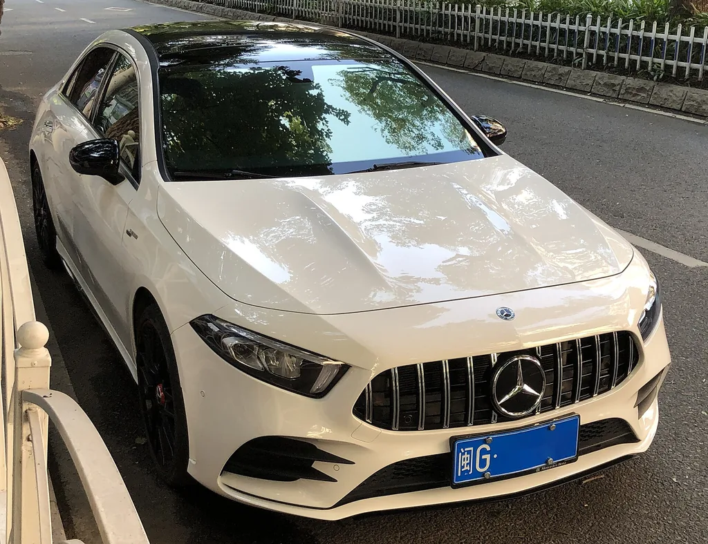 Mercedes-Benz A-35 2023