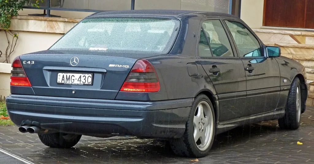 Mercedes-Benz C-43 2020