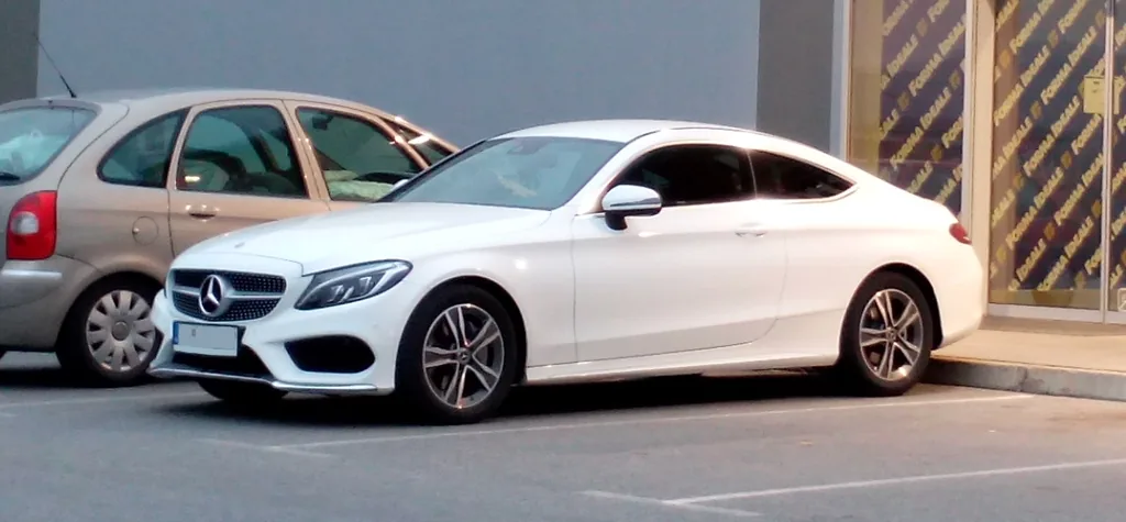 Mercedes-Benz C-55 2006