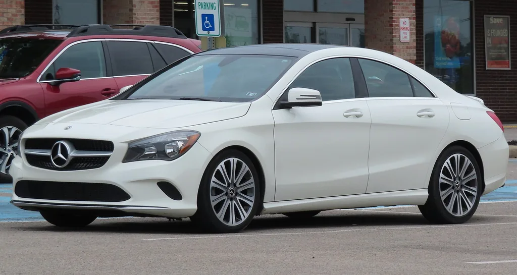 Mercedes-Benz CLA-250 2023