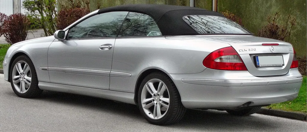 Mercedes-Benz Clk-320 2004