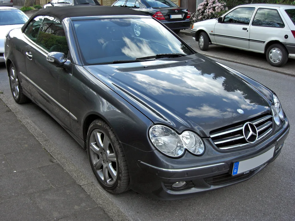 Mercedes-Benz Clk-320 2005