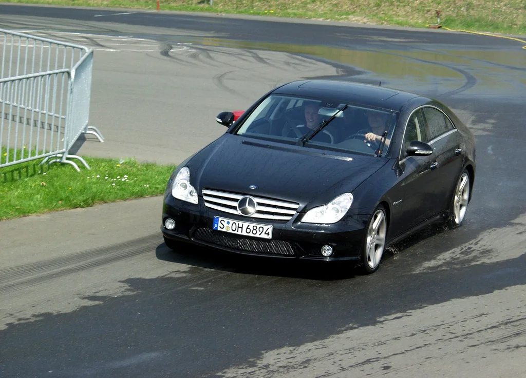 Mercedes-Benz CLS-55 2006