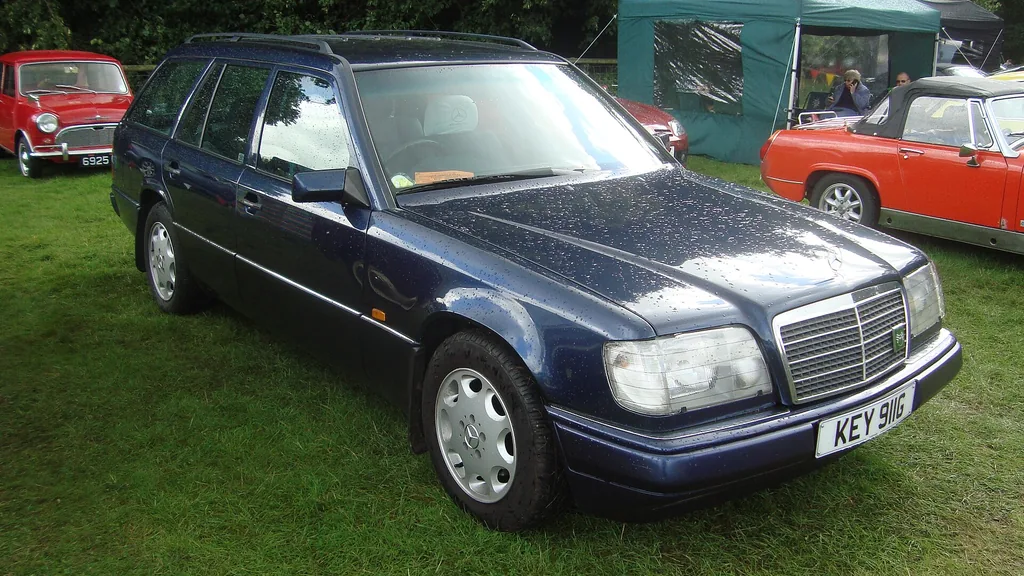 Mercedes-Benz E-200 1995