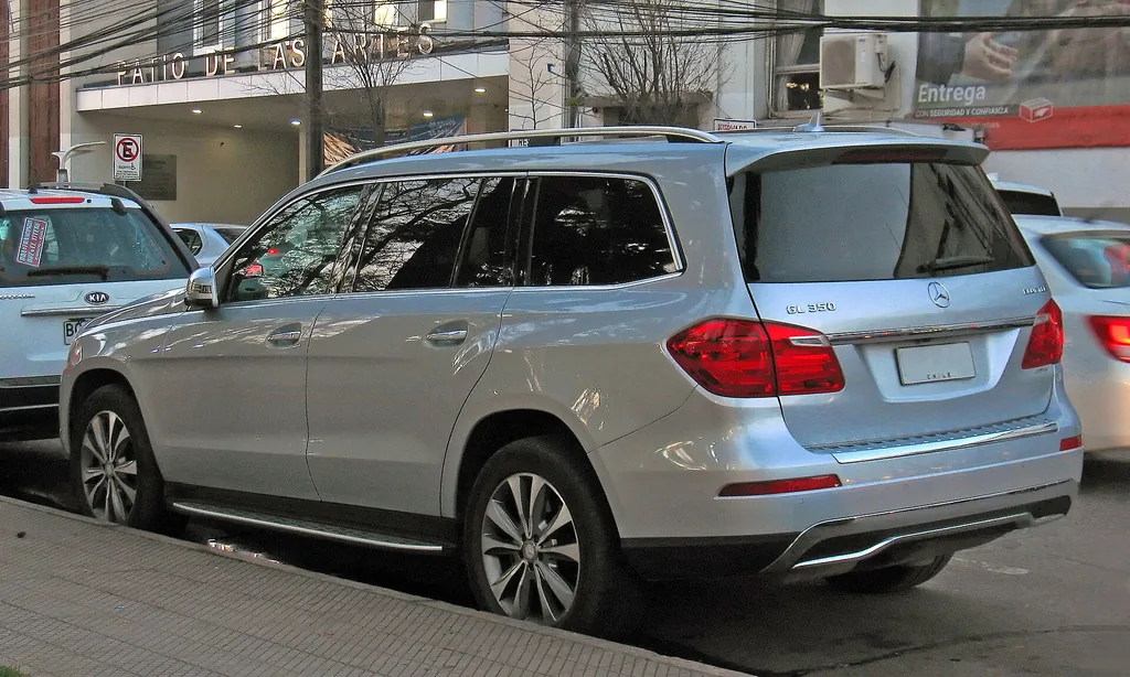 Mercedes-Benz GL-350 2016