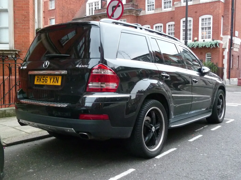 Mercedes-Benz GL-500 2016