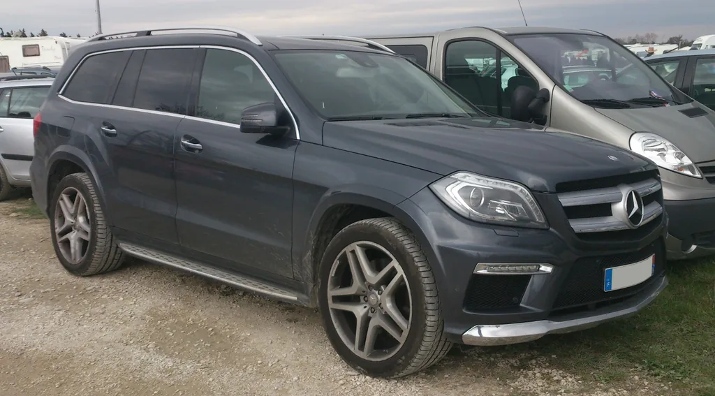 Mercedes-Benz GL-500 2012