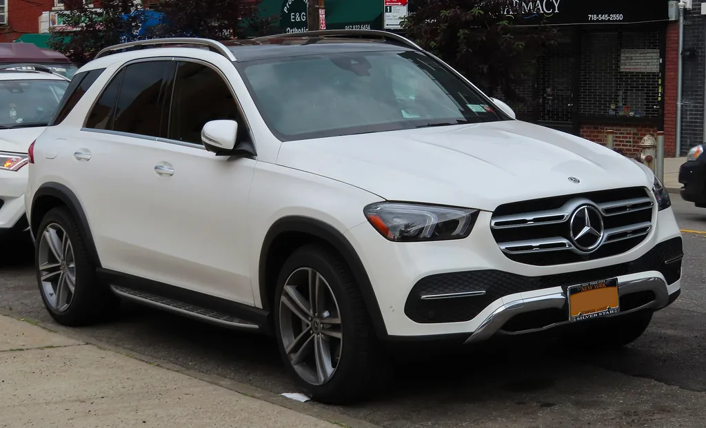 Mercedes-Benz GLE-350 2019