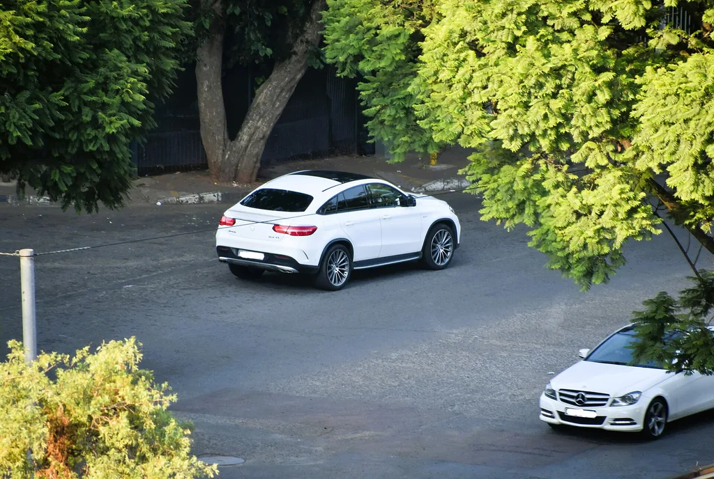 Mercedes-Benz GLE-43 2017