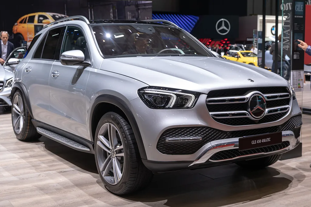 Mercedes-Benz GLE-450 2024
