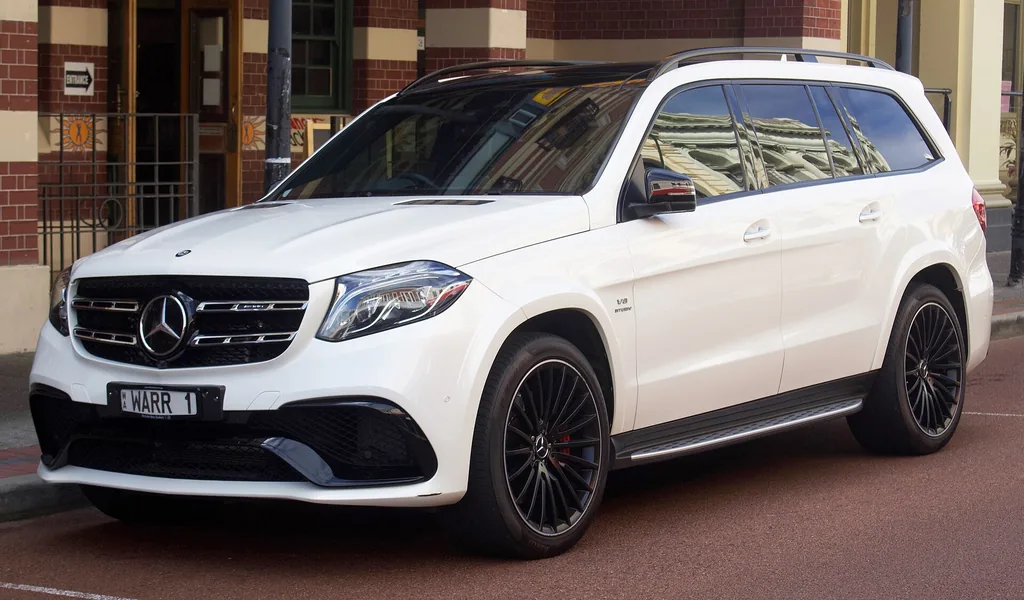 Mercedes-Benz GLS-63 2018