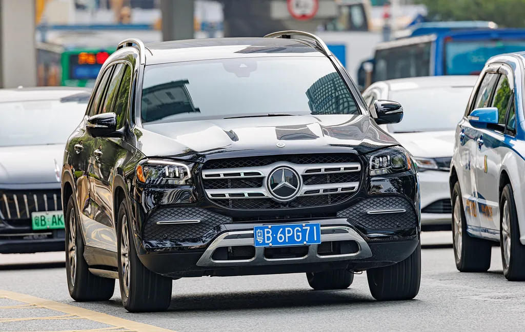 Mercedes-Benz GLS-63 2016