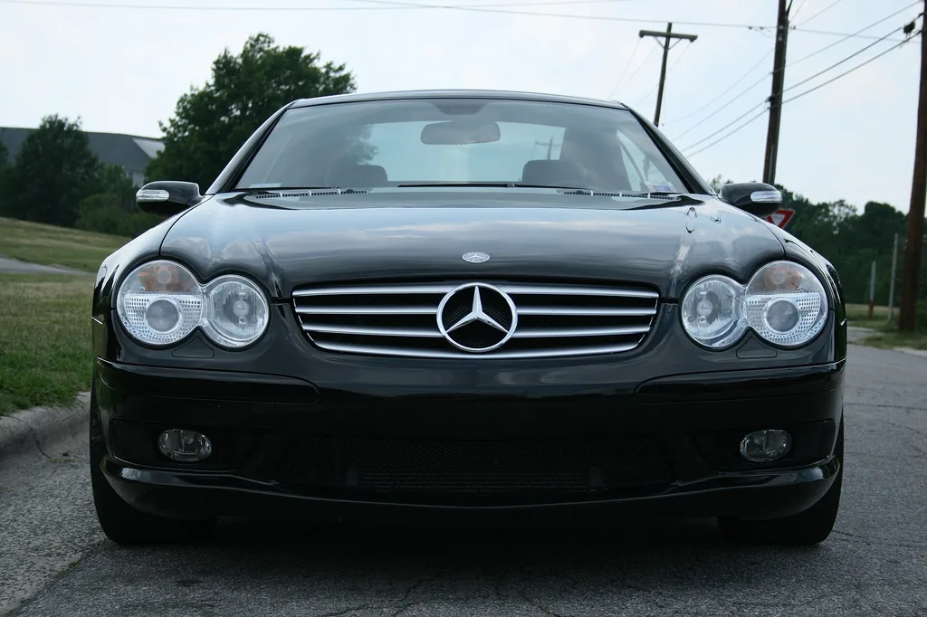 Mercedes-Benz Sl-55 2004