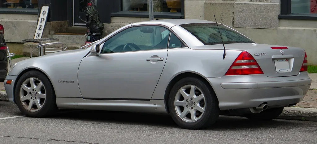 Mercedes-Benz SLK-230 2004