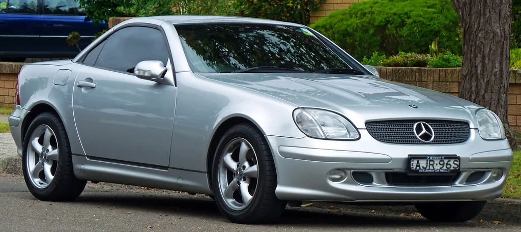 Mercedes-Benz SLK-320 2004